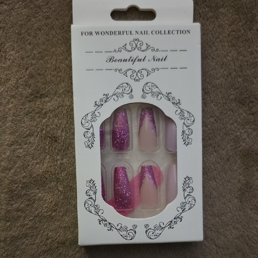 🔥5 For $40 NWT Press On Nail Set